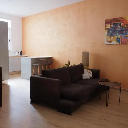 Great Flat In Sliema, 2 Min From The Sea-hosted By Sweetstay סליאמה