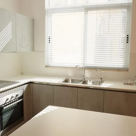Great Flat In Sliema, 2 Min From The Sea-hosted By Sweetstay דירה *